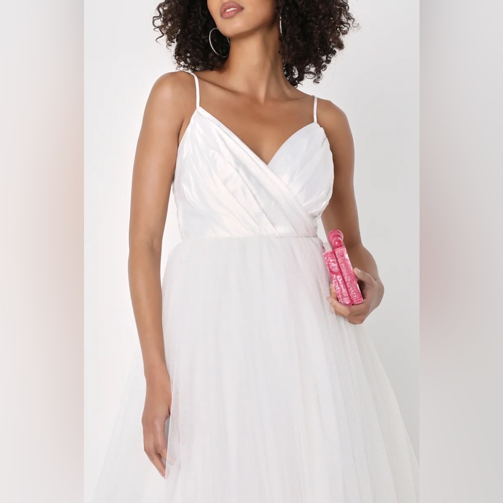 Spellbinding Beauty White Glitter Sleeveless Tull… - image 2